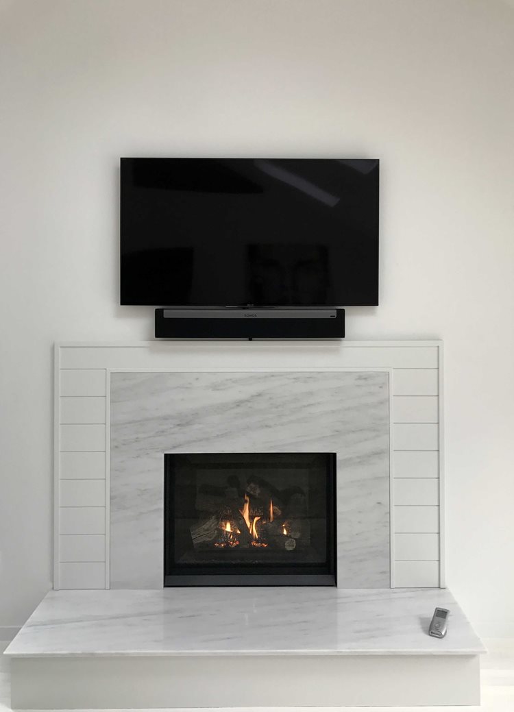 Regency Bellavista B36XTCE Gas Fireplace, TV & custom surround