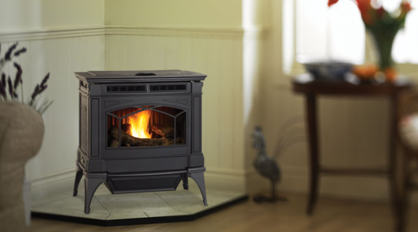 Large size pellet stove made with a traditional
cast iron. It contains all the latest developments in alternative fuel technology. 