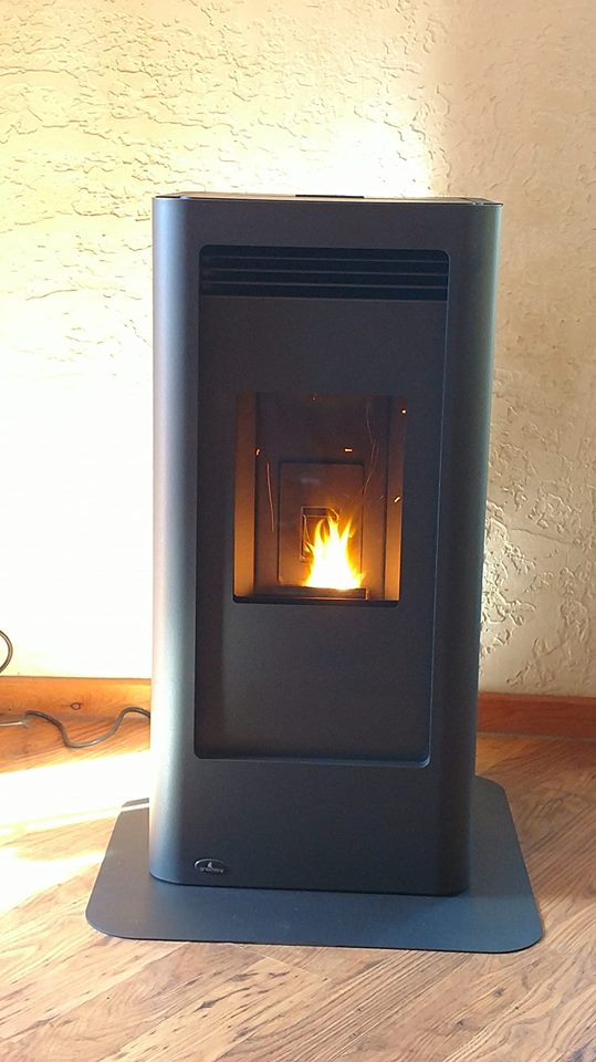 Greenfire GF40 pellet stove