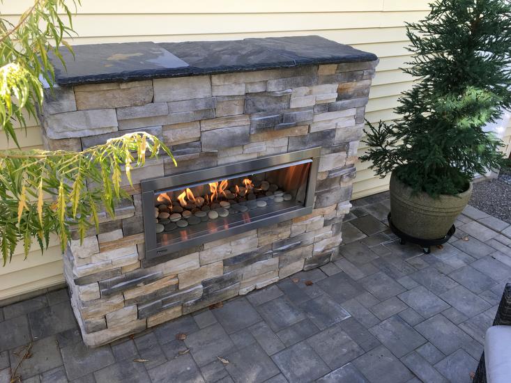 Outdoor Regency Fireplace