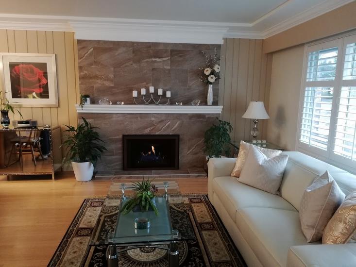 Warm & Cozy Living Room